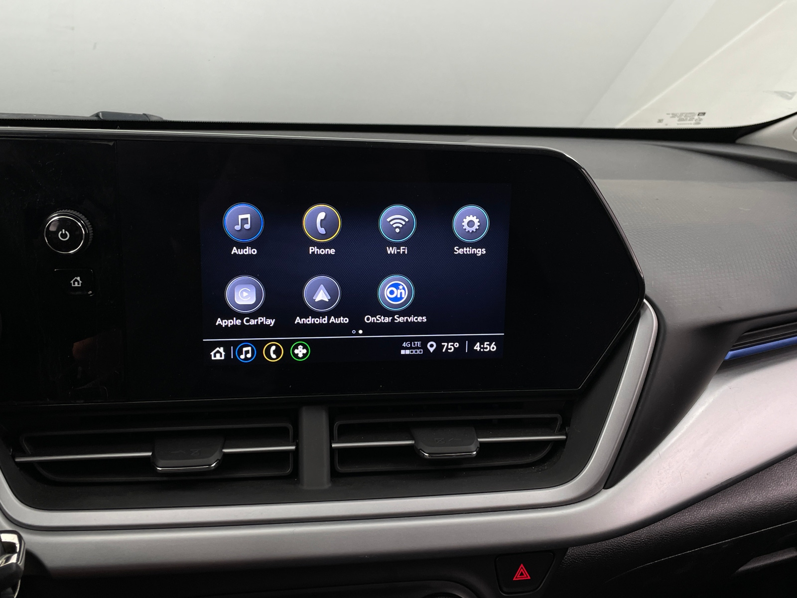 Thumbnail: 2024 Chevrolet Trax - 4