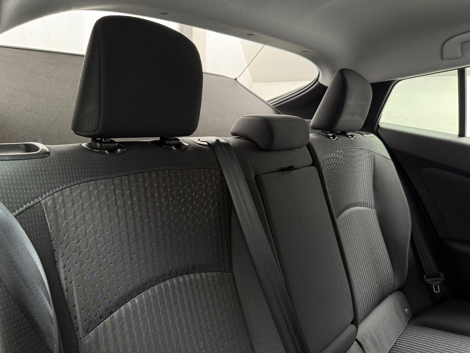 Thumbnail: 2016 Toyota Prius - 6