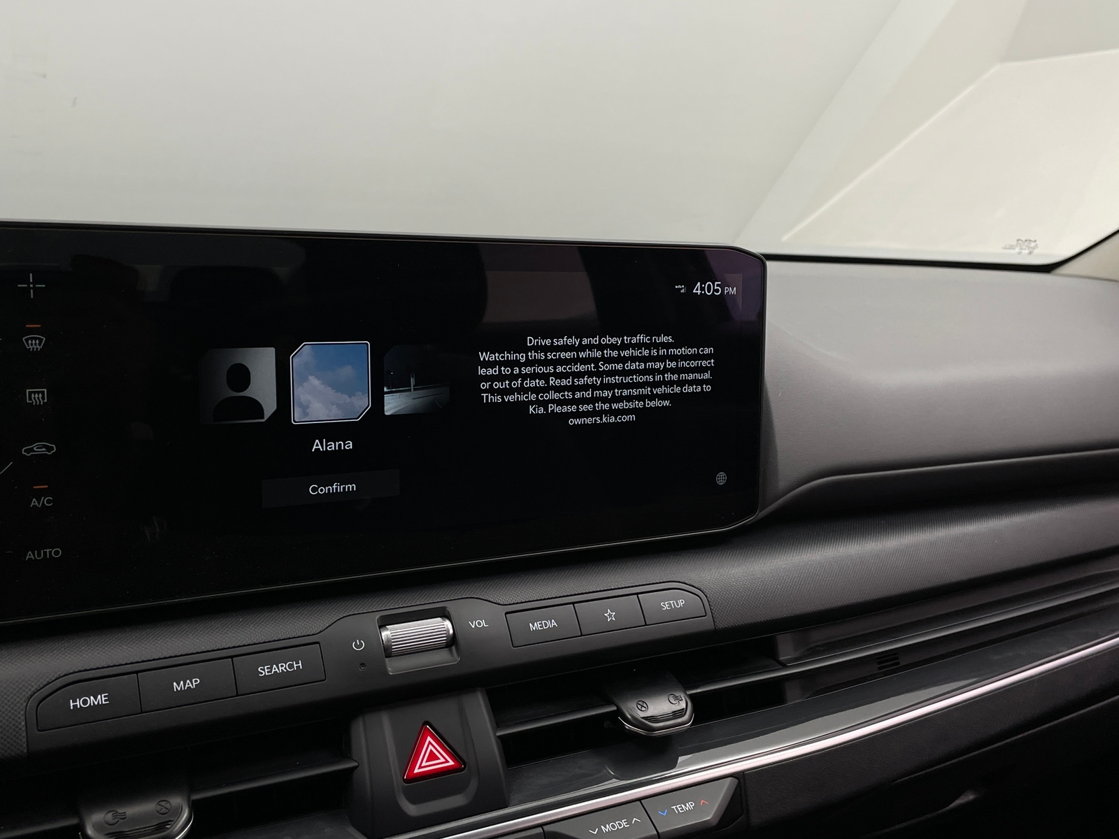 Thumbnail: 2025 Kia K4 - 4