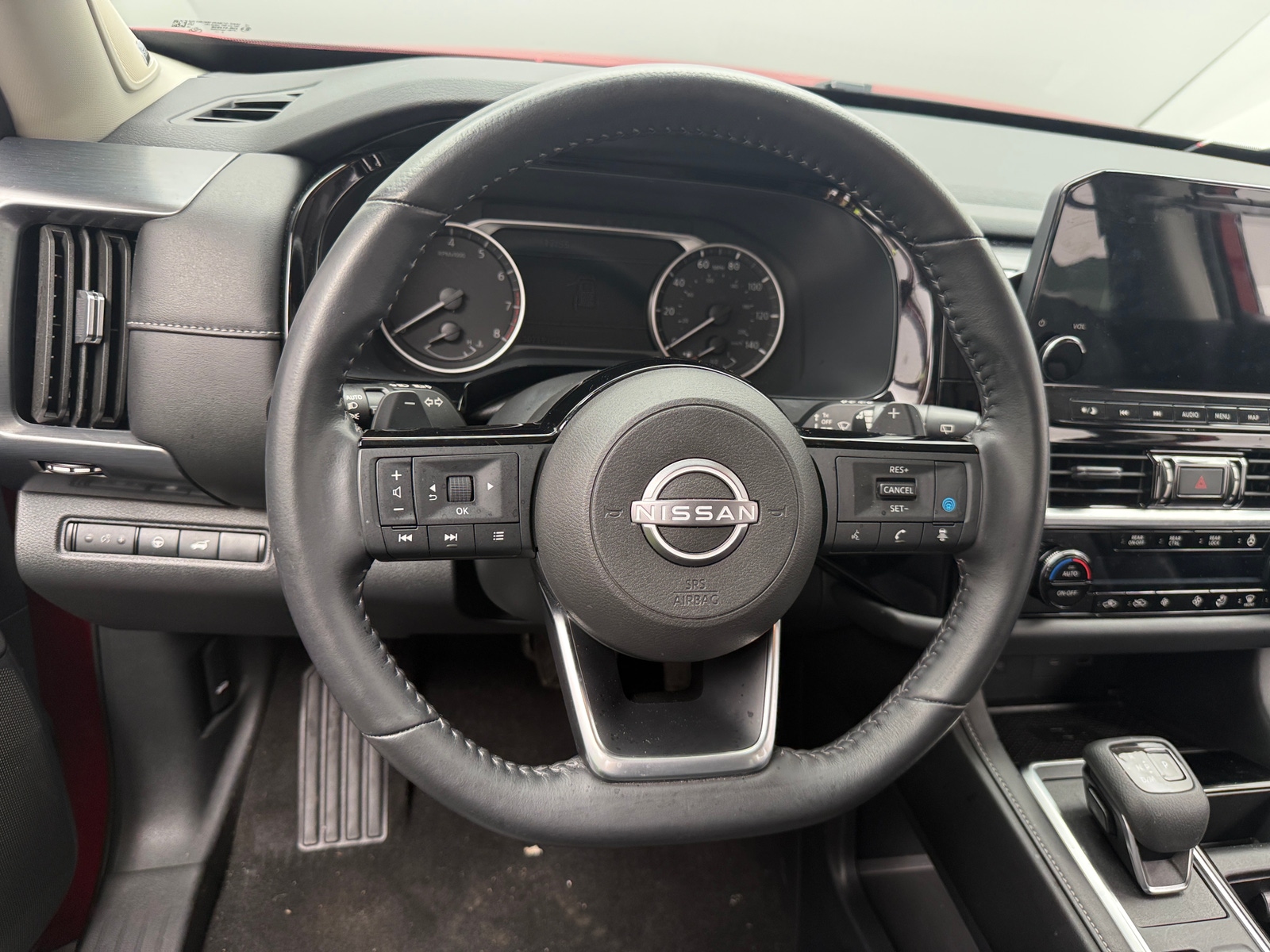 Thumbnail: 2023 Nissan Pathfinder - 4