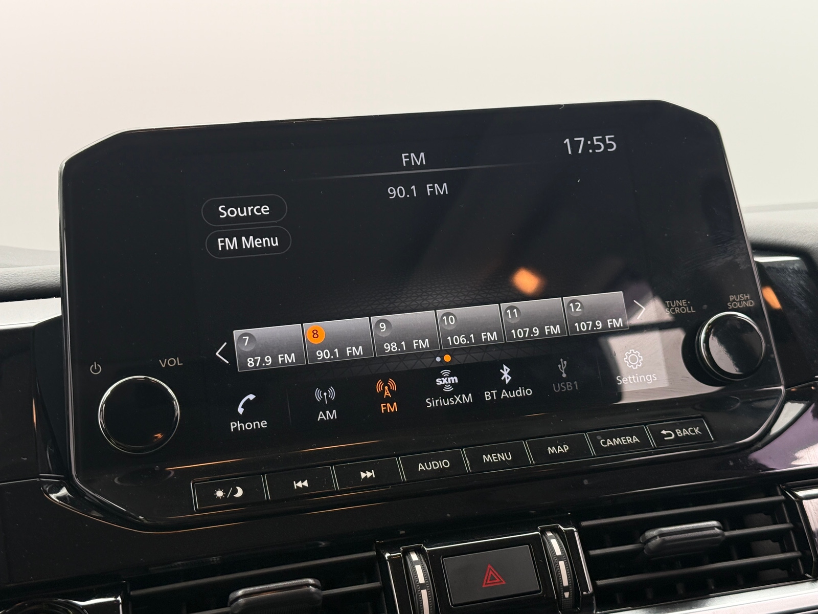 Thumbnail: 2023 Nissan Pathfinder - 3