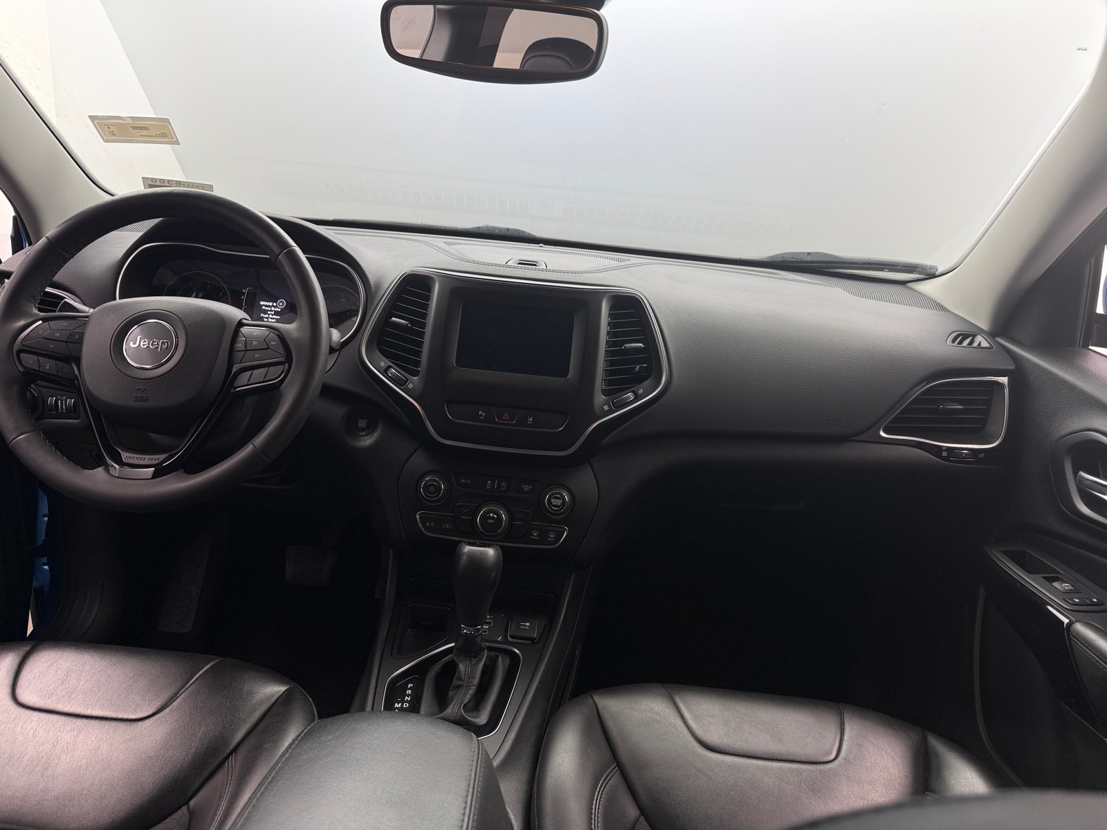 Thumbnail: 2021 Jeep Cherokee - 3