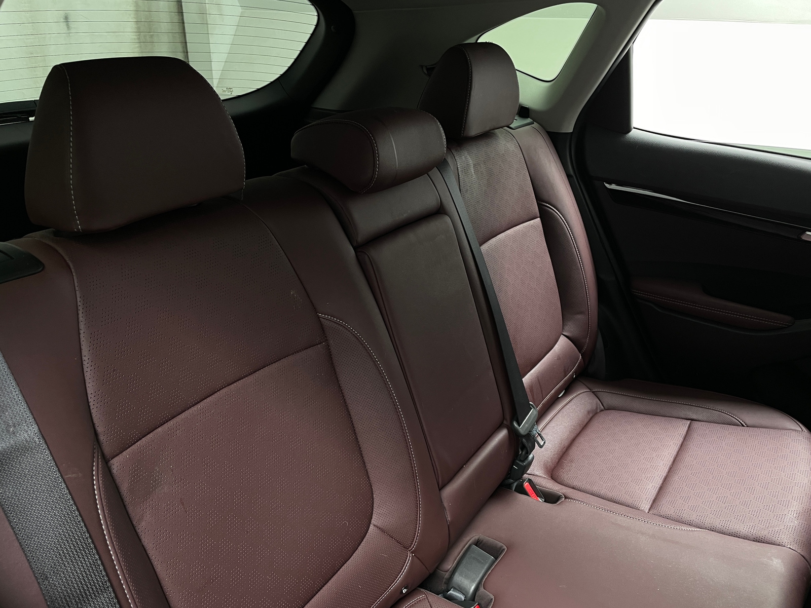 Thumbnail: 2023 Kia Seltos - 6