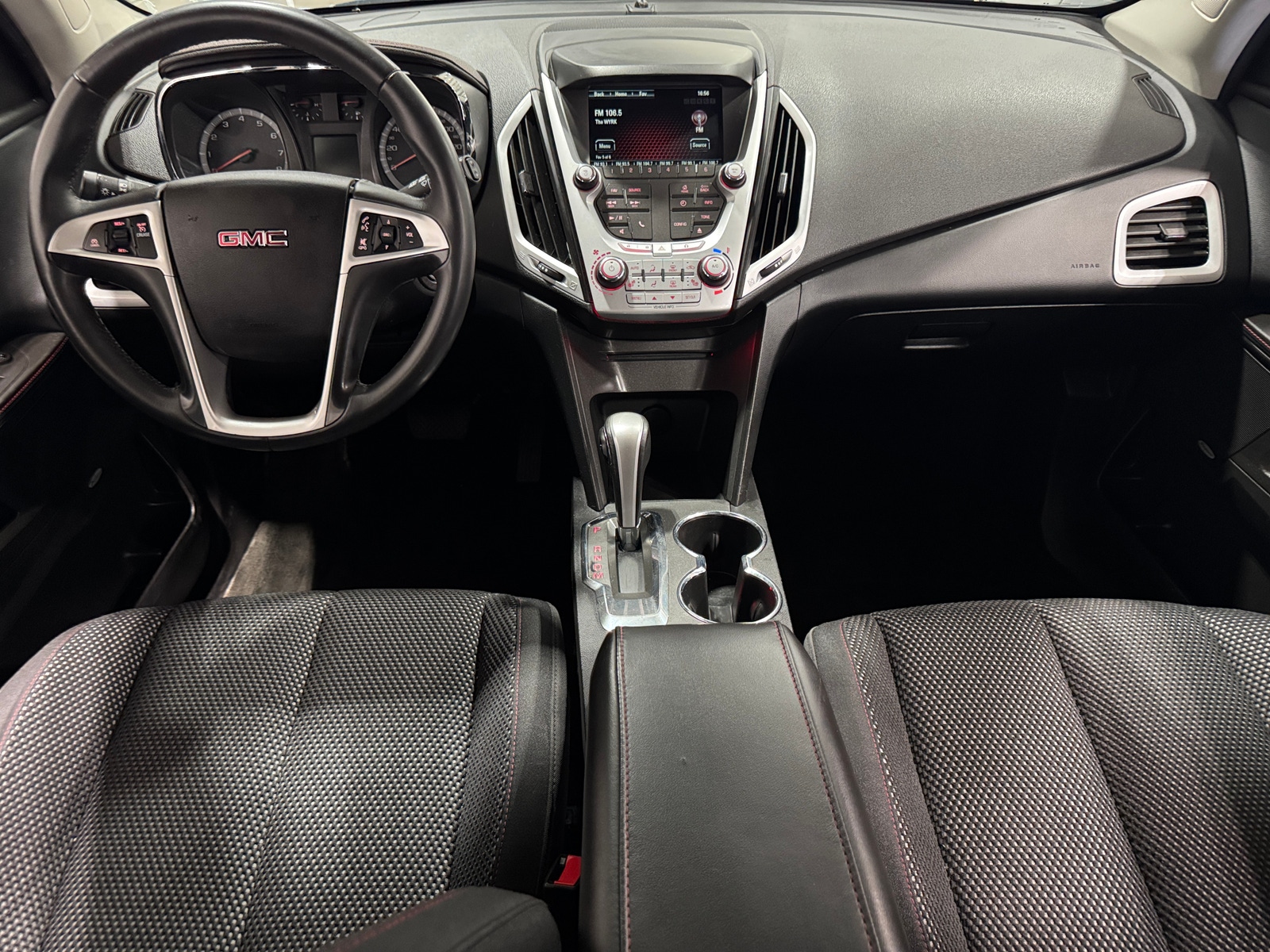 Thumbnail: 2015 GMC Terrain - 3
