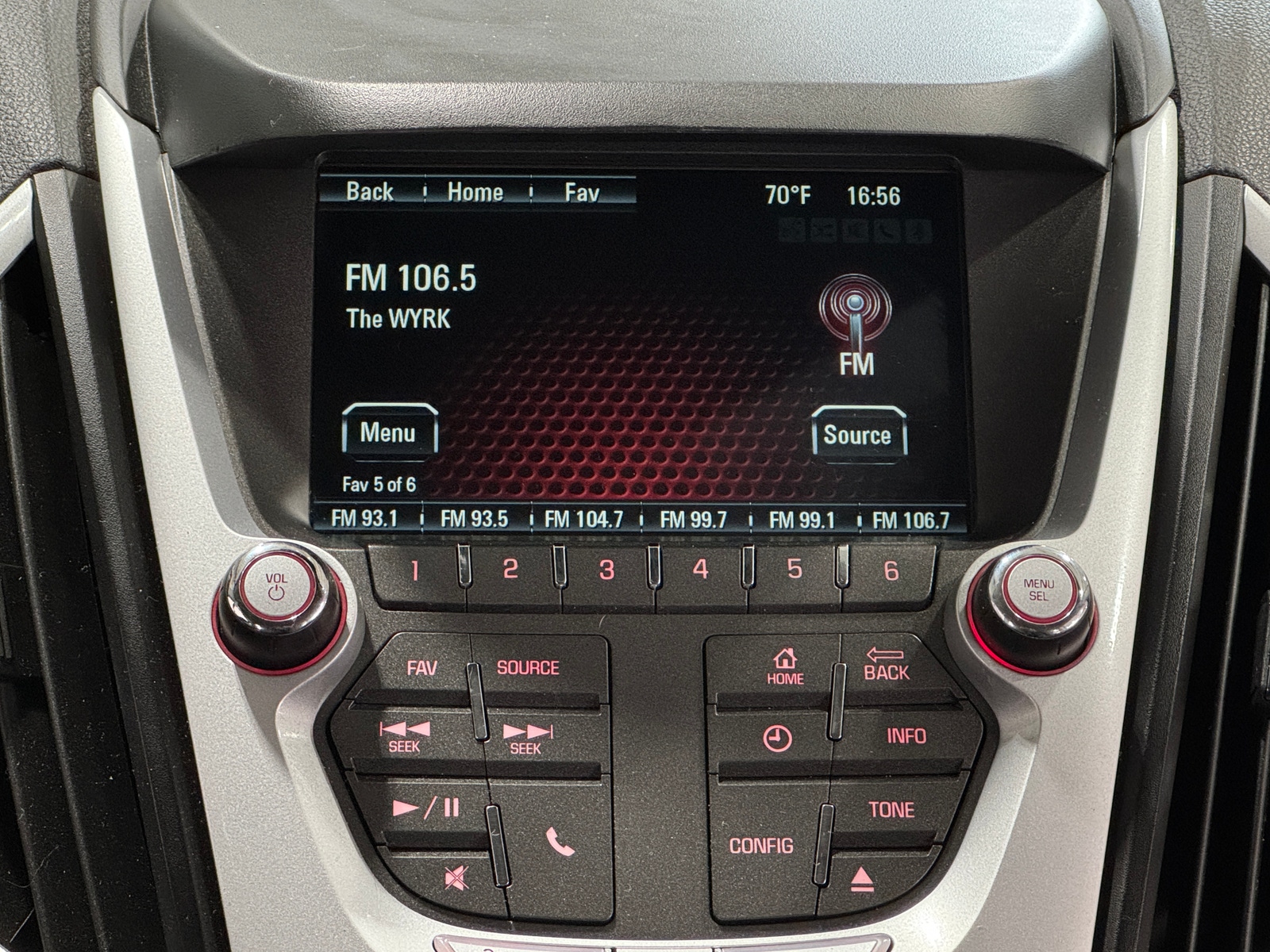 Thumbnail: 2015 GMC Terrain - 4