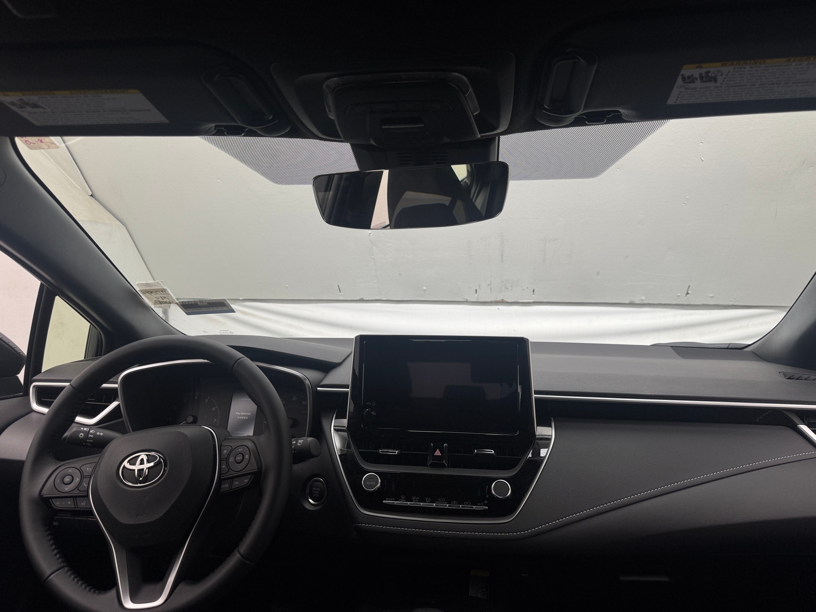 Thumbnail: 2025 Toyota Corolla - 3