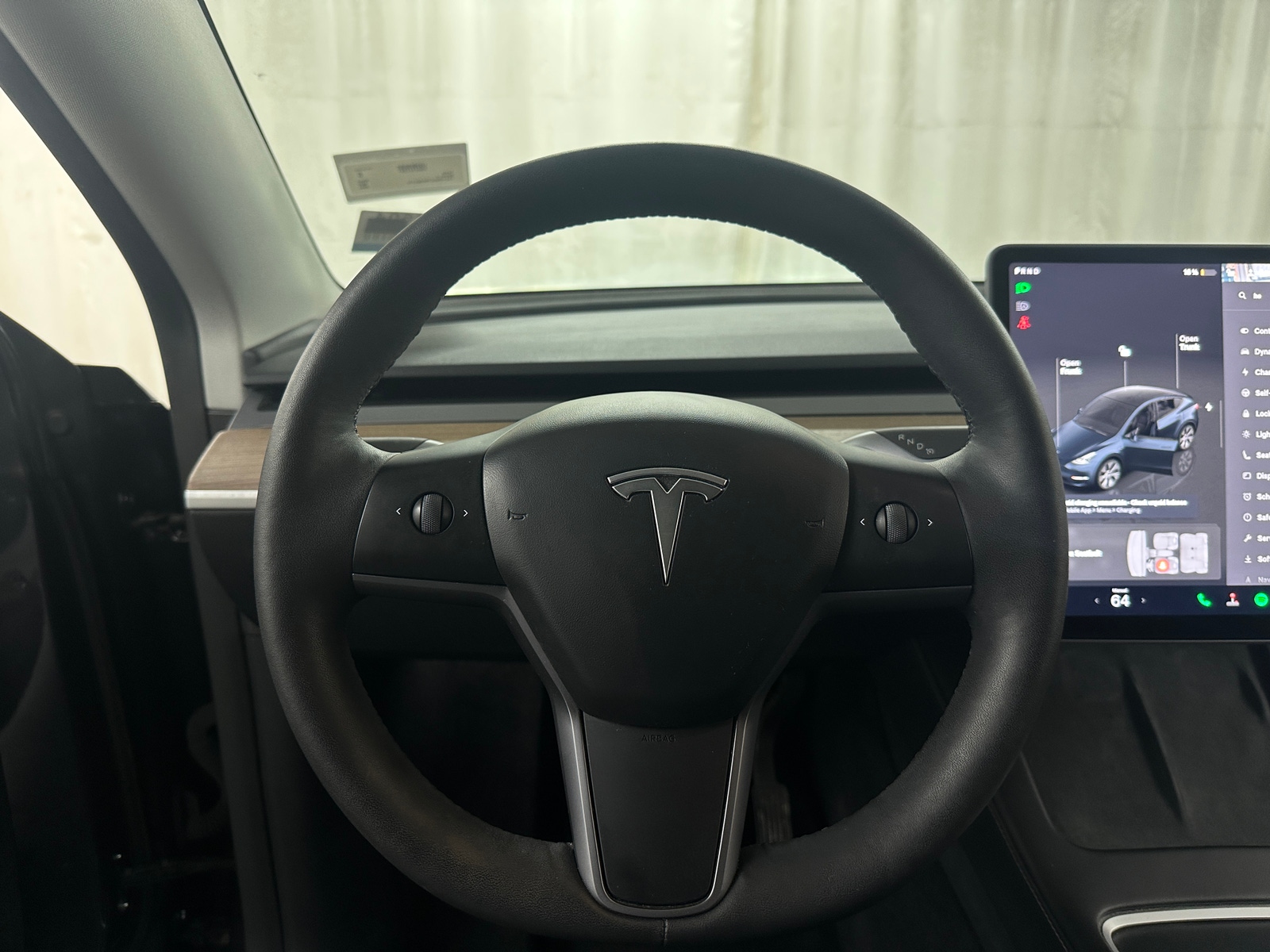 Thumbnail: 2024 Tesla Model Y - 4