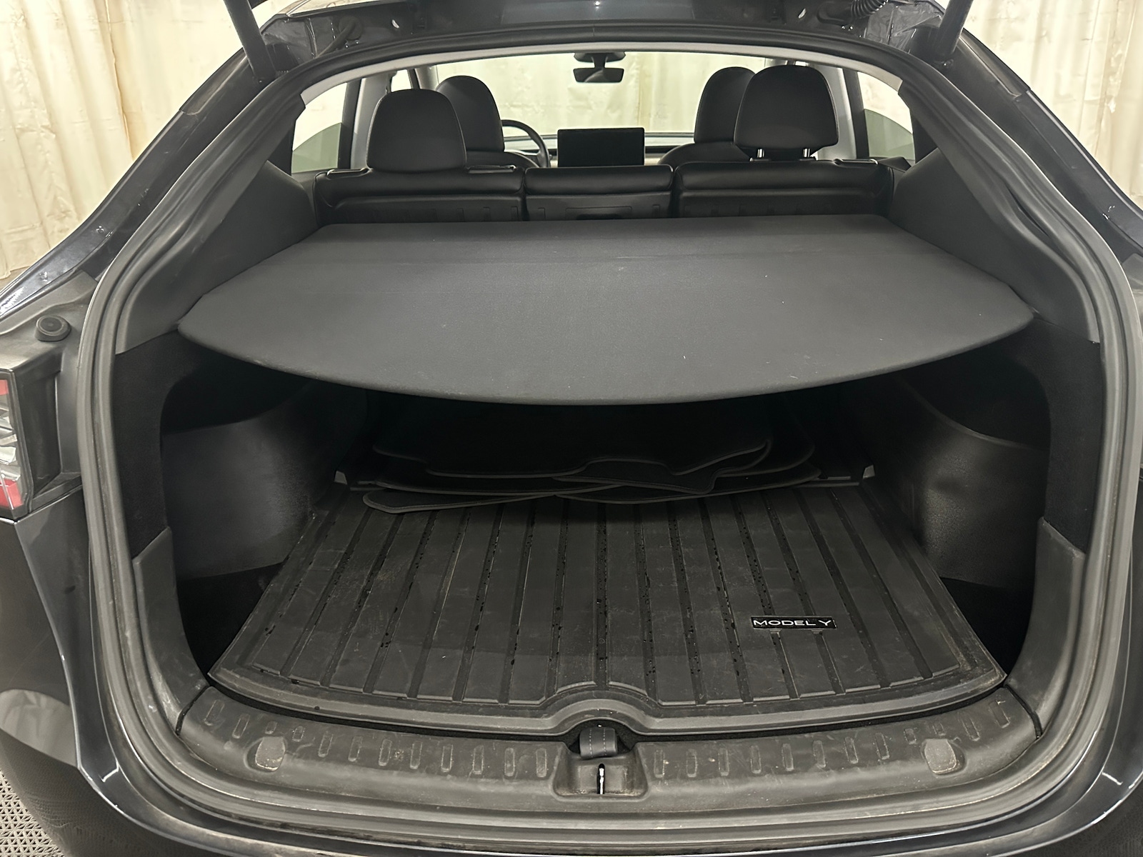 Thumbnail: 2024 Tesla Model Y - 6