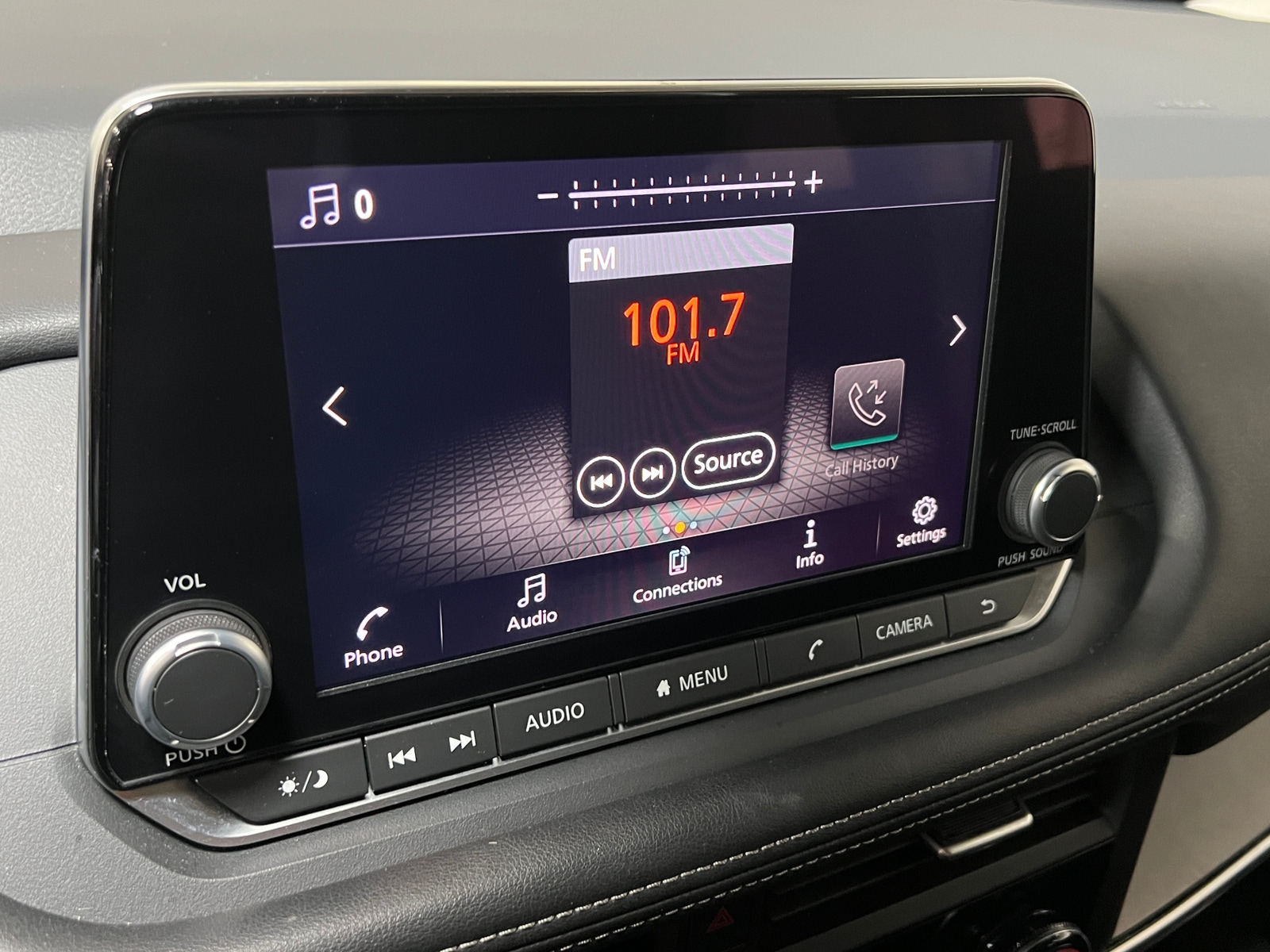 Thumbnail: 2025 Nissan Rogue - 4