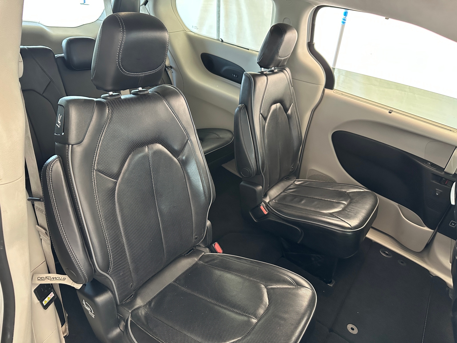 Thumbnail: 2019 Chrysler Pacifica - 5