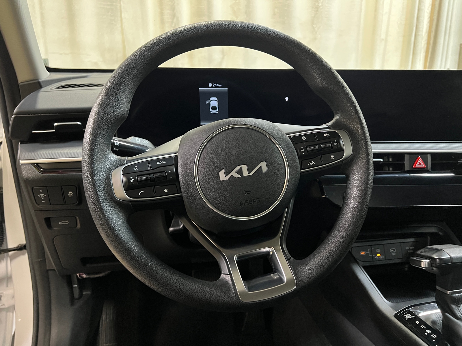 Thumbnail: 2025 Kia K5 - 5