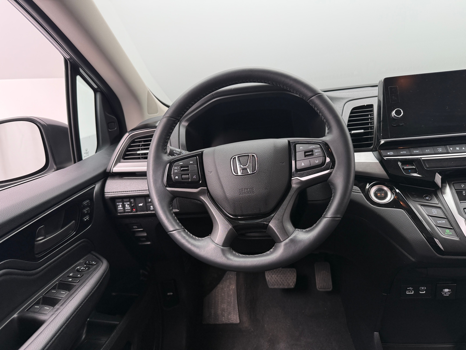 Thumbnail: 2025 Honda Odyssey - 4