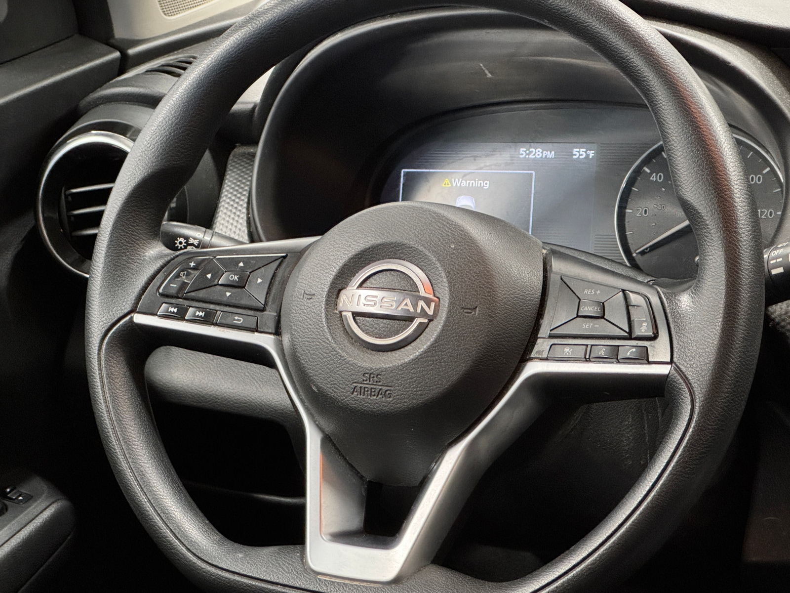 Thumbnail: 2022 Nissan Kicks - 5