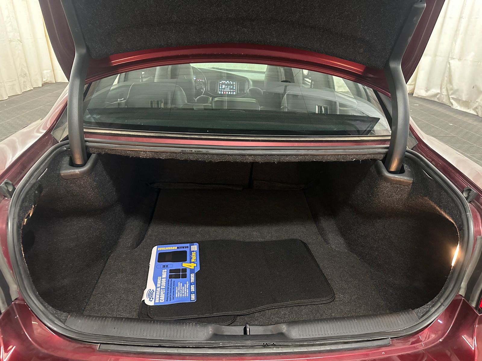 Thumbnail: 2019 Dodge Charger - 6