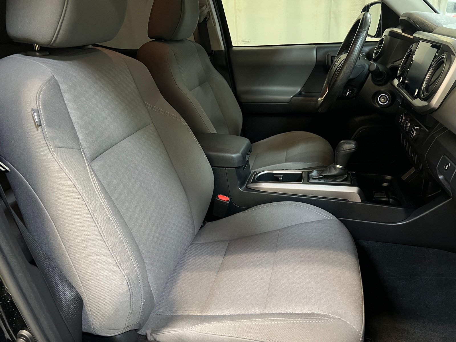 Thumbnail: 2020 Toyota Tacoma - 2