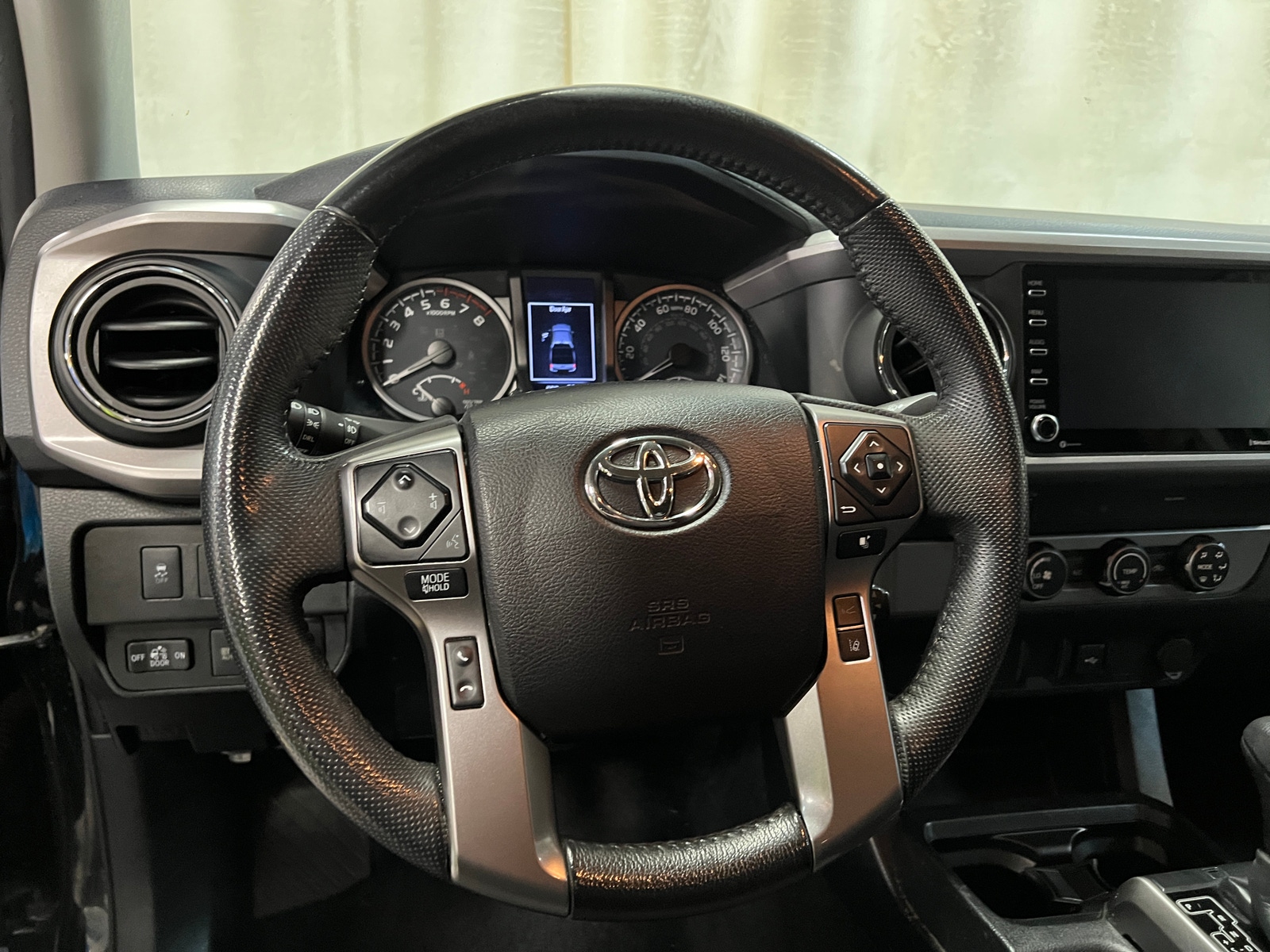 Thumbnail: 2020 Toyota Tacoma - 5