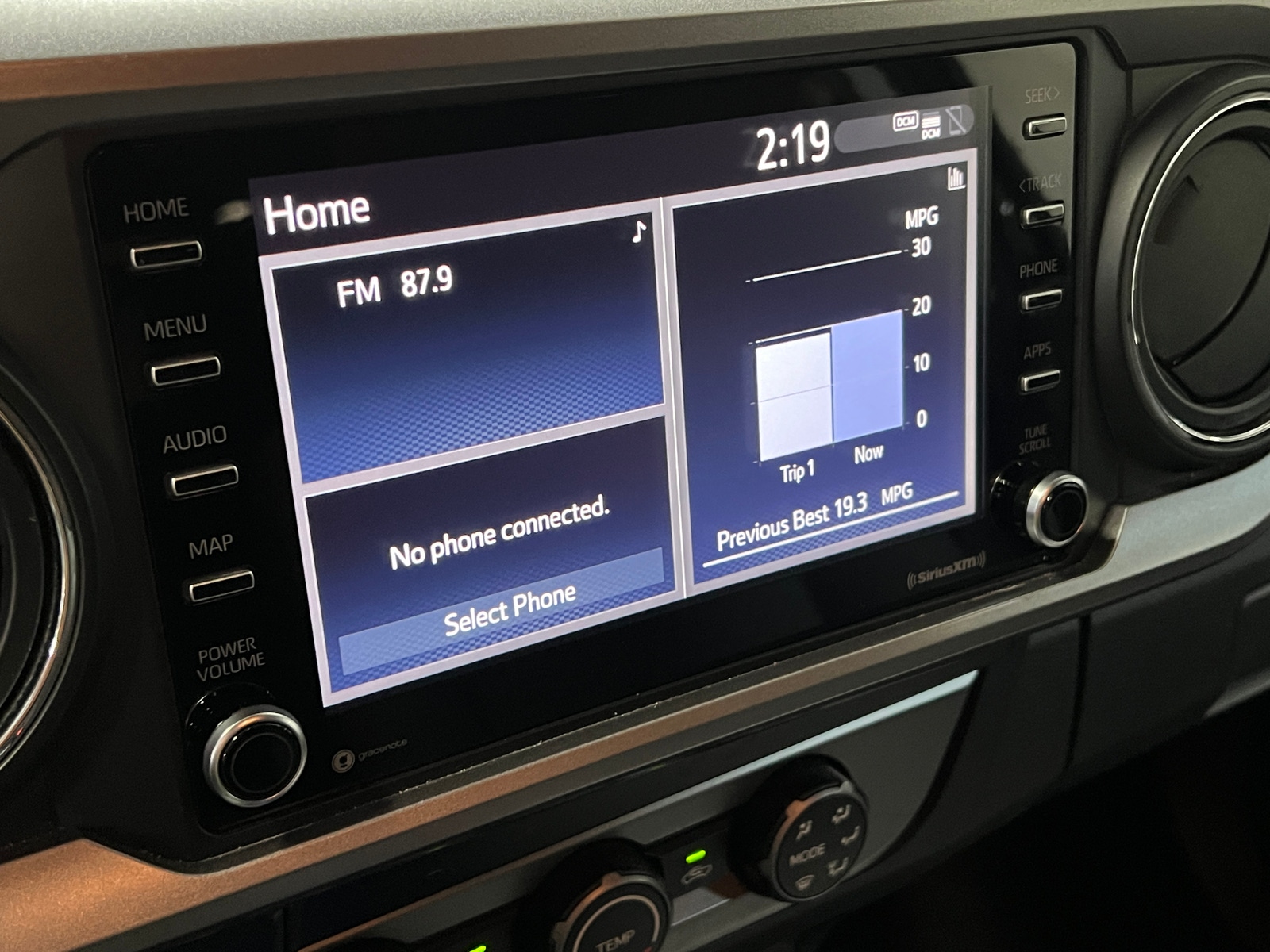 Thumbnail: 2020 Toyota Tacoma - 4