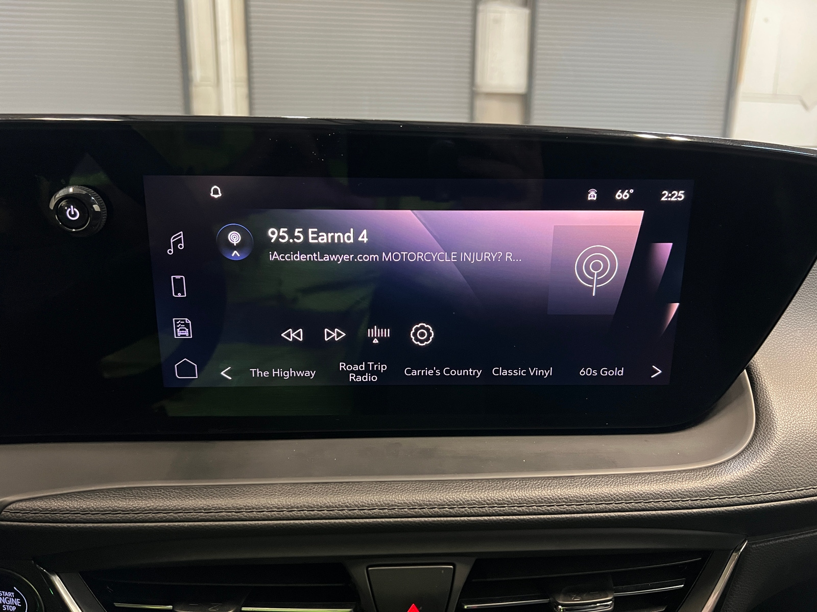 Thumbnail: 2025 Buick Encore GX - 3