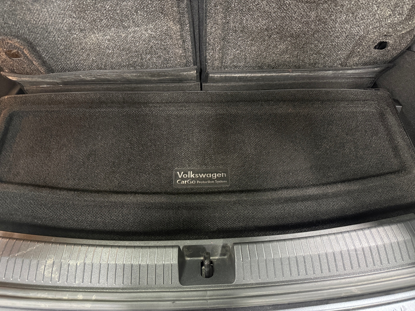 Thumbnail: 2018 Volkswagen Tiguan - 6