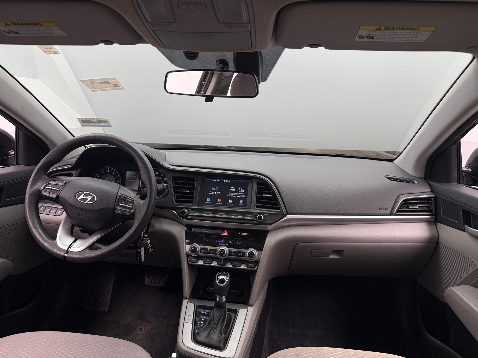 Thumbnail: 2020 Hyundai Elantra - 3