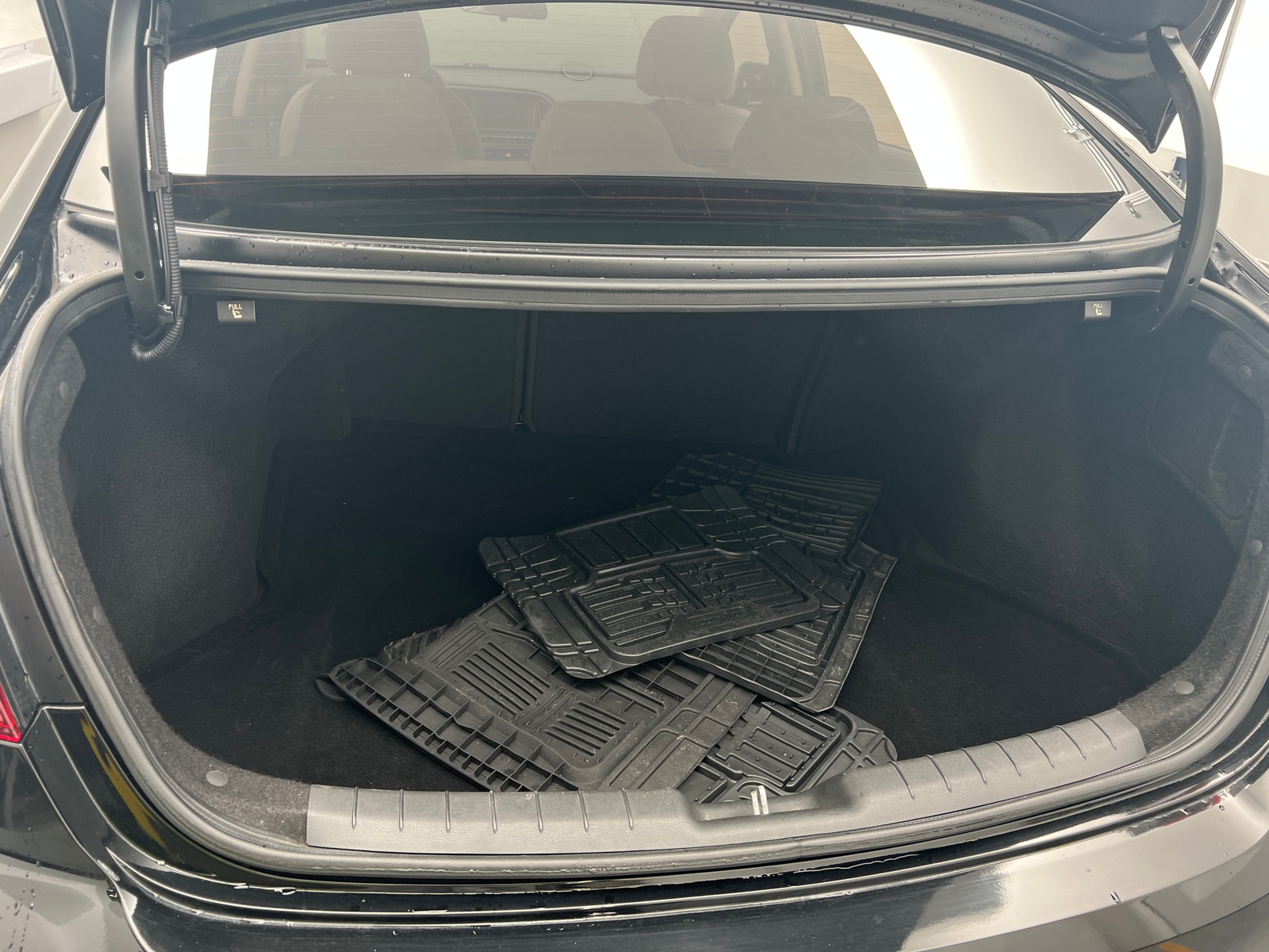 Thumbnail: 2020 Hyundai Elantra - 7