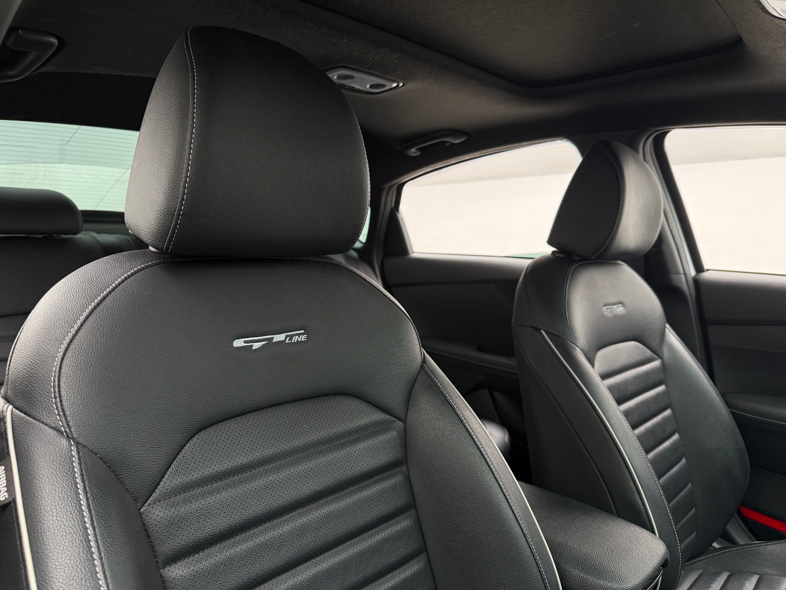 Thumbnail: 2022 Kia Forte - 2