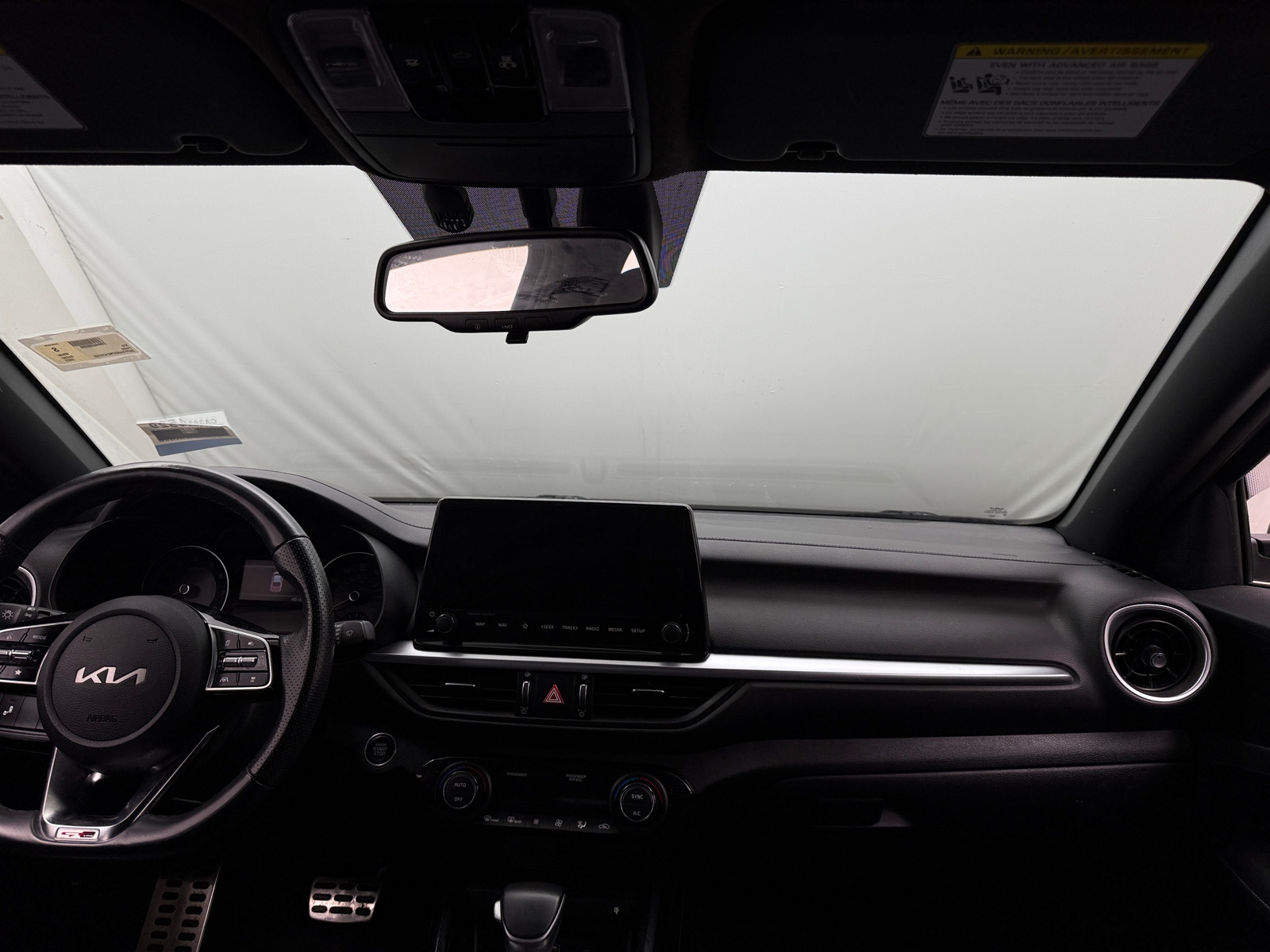 Thumbnail: 2022 Kia Forte - 3