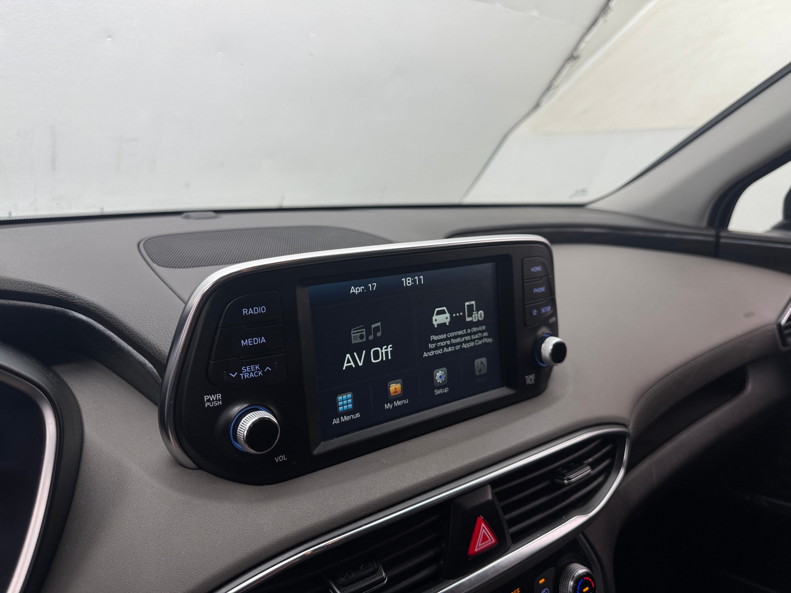 Thumbnail: 2019 Hyundai Santa Fe - 4