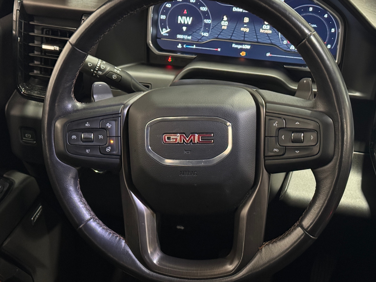 Thumbnail: 2022 GMC Sierra 1500 - 4