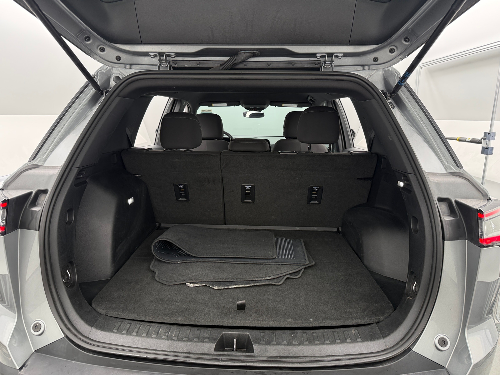 Thumbnail: 2025 Chevrolet Equinox - 7