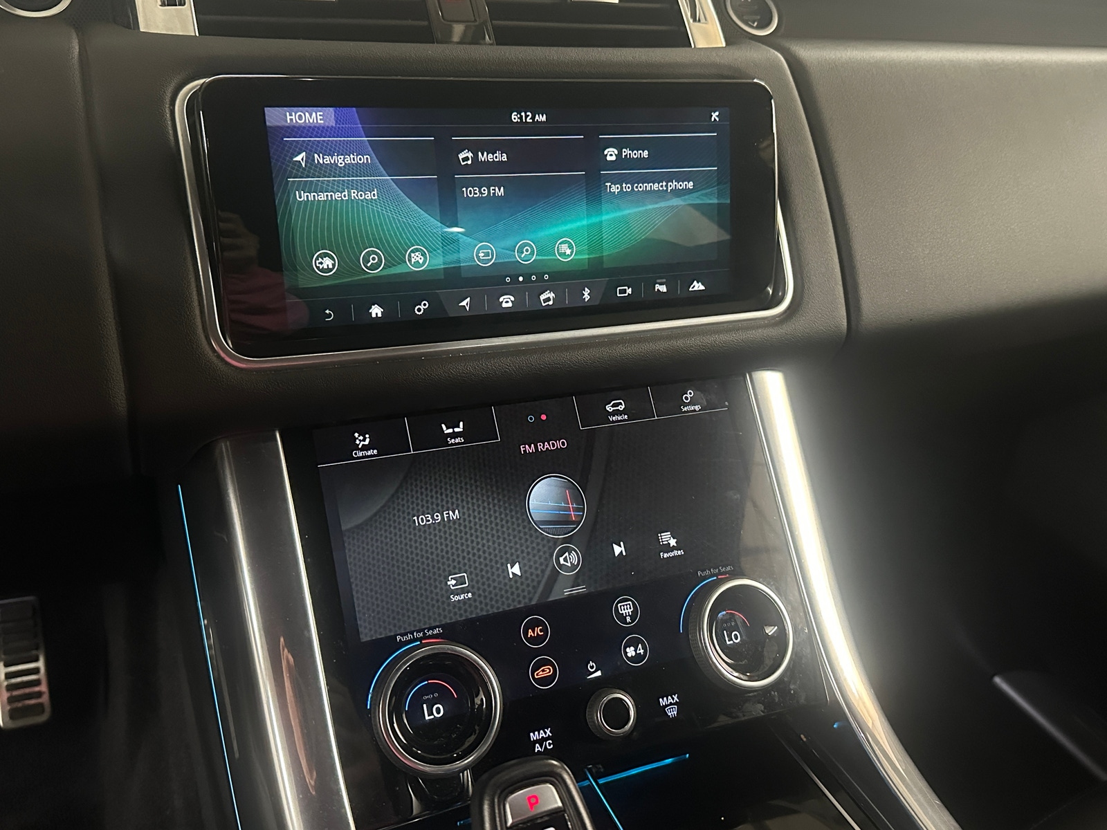 Thumbnail: 2021 Land Rover Range Rover Sport - 3