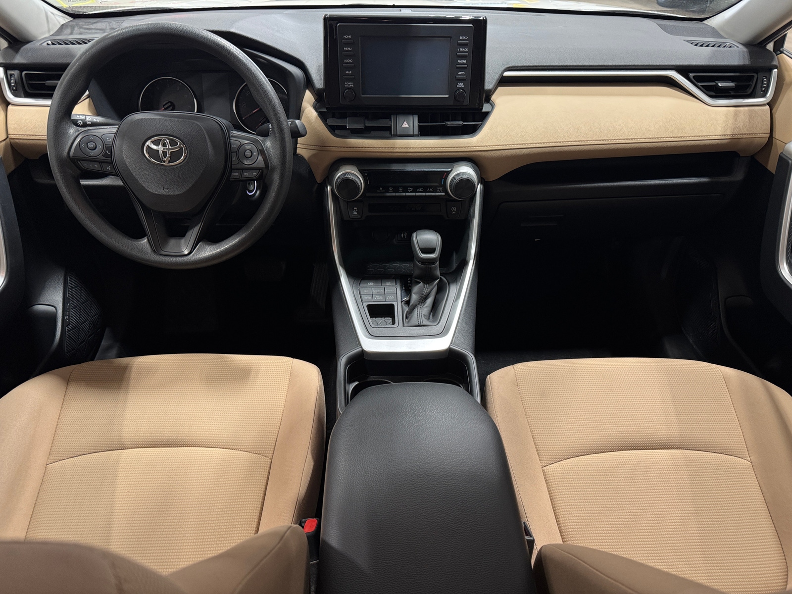 Thumbnail: 2019 Toyota RAV4 - 3