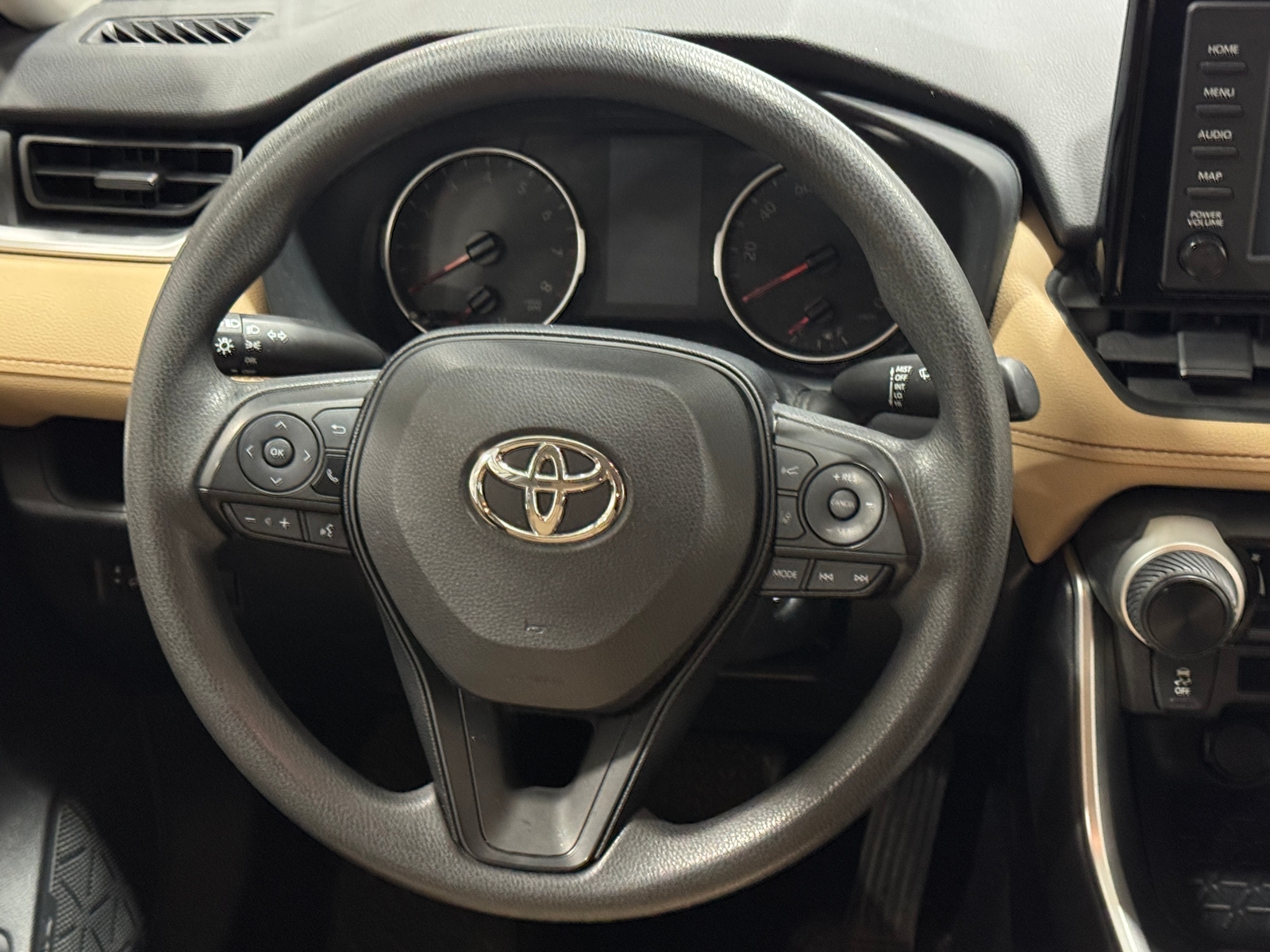 Thumbnail: 2019 Toyota RAV4 - 5