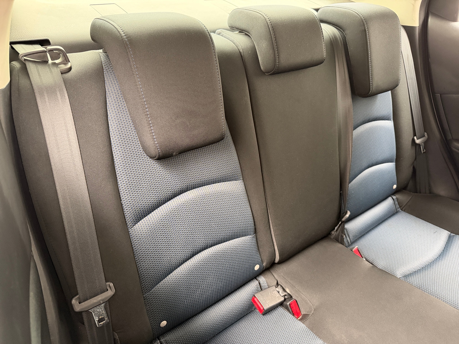 Thumbnail: 2017 Toyota Yaris iA - 6