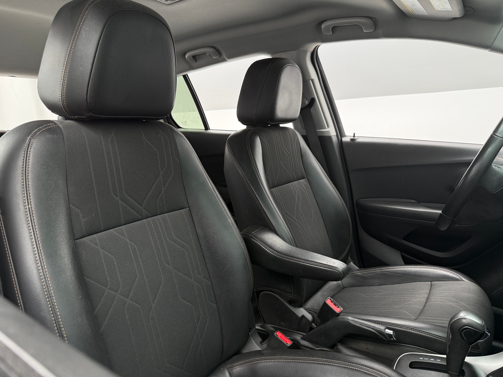 Thumbnail: 2019 Chevrolet Trax - 2