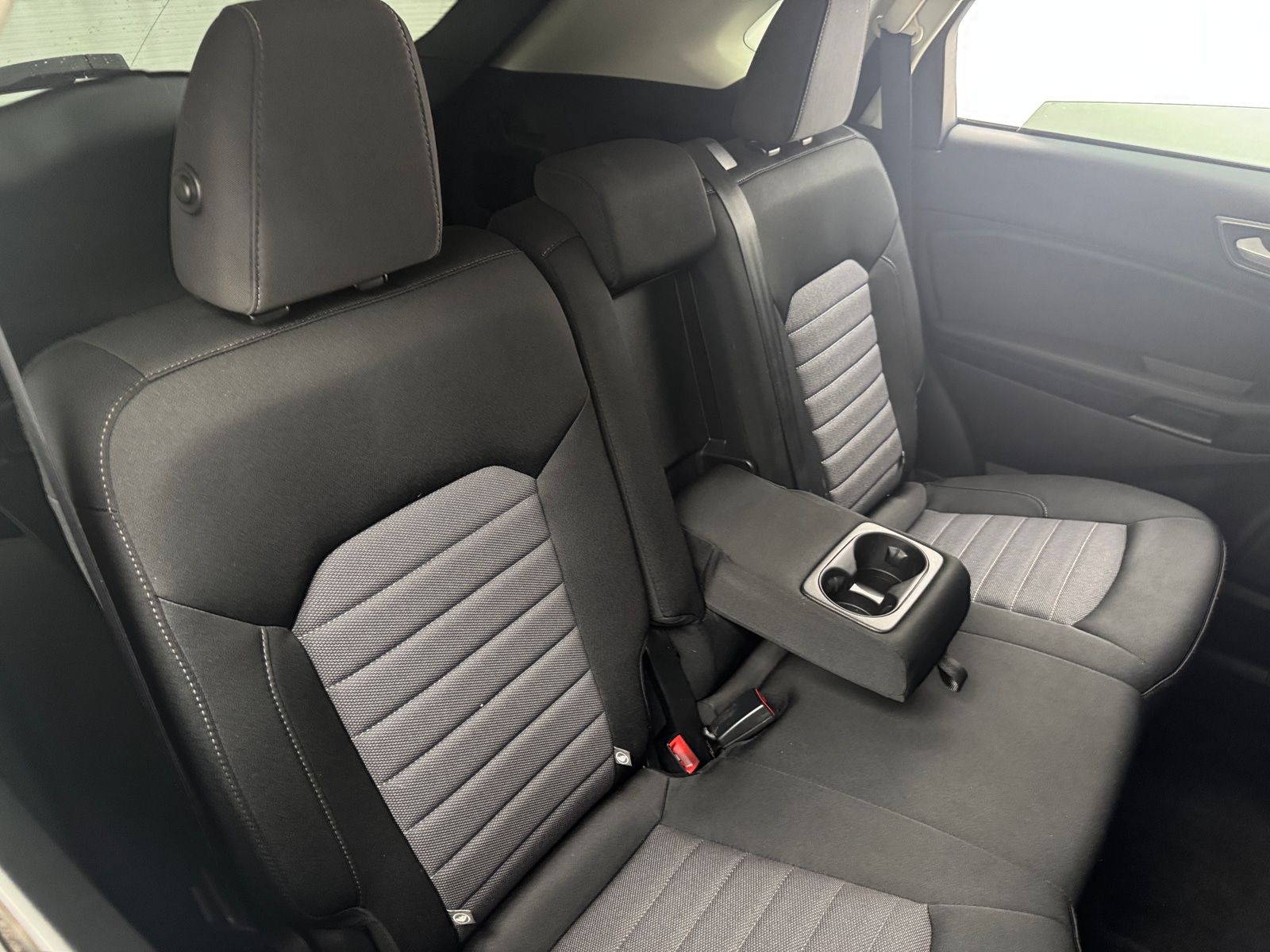 Thumbnail: 2020 Ford Edge - 6