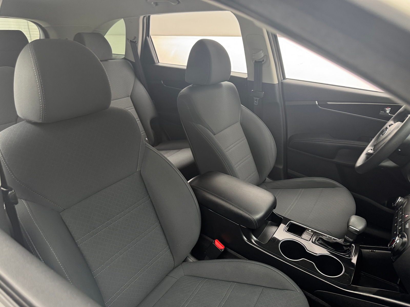 Thumbnail: 2019 Kia Sorento - 2
