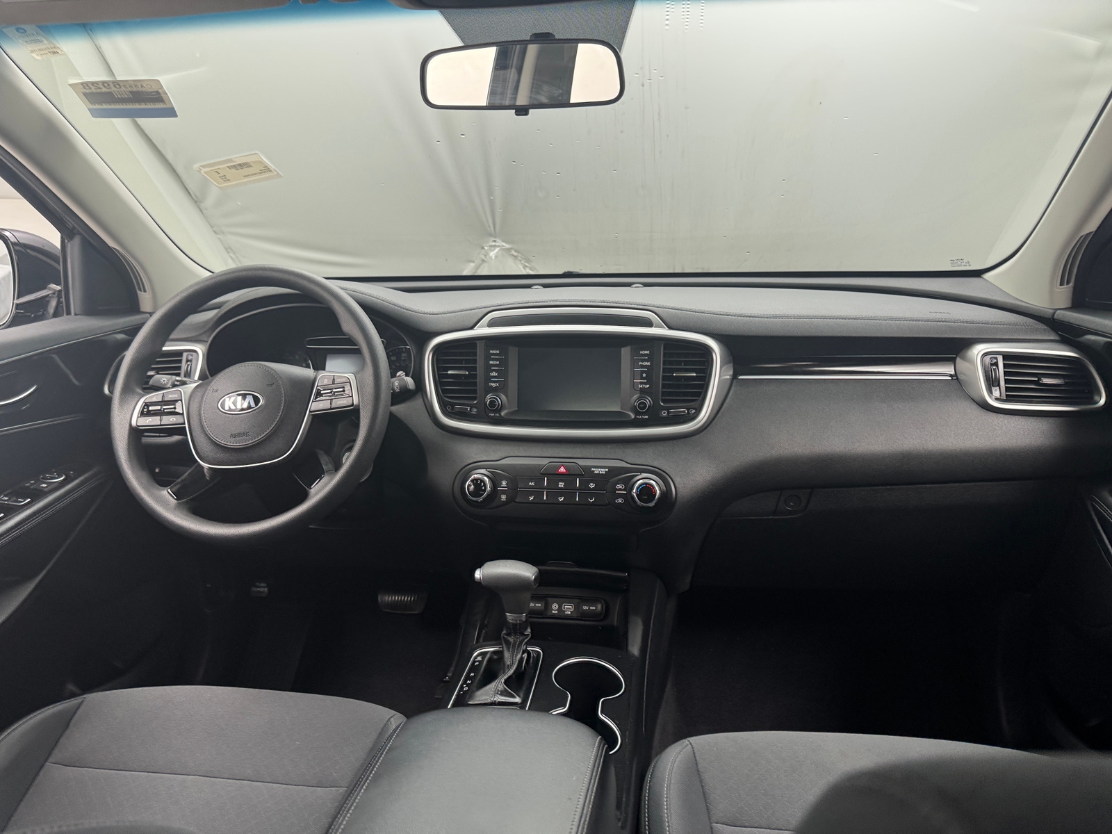 Thumbnail: 2019 Kia Sorento - 3