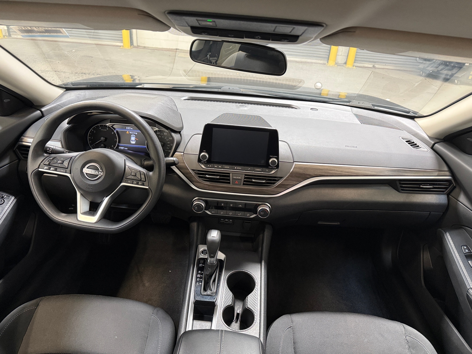 Thumbnail: 2025 Nissan Altima - 3