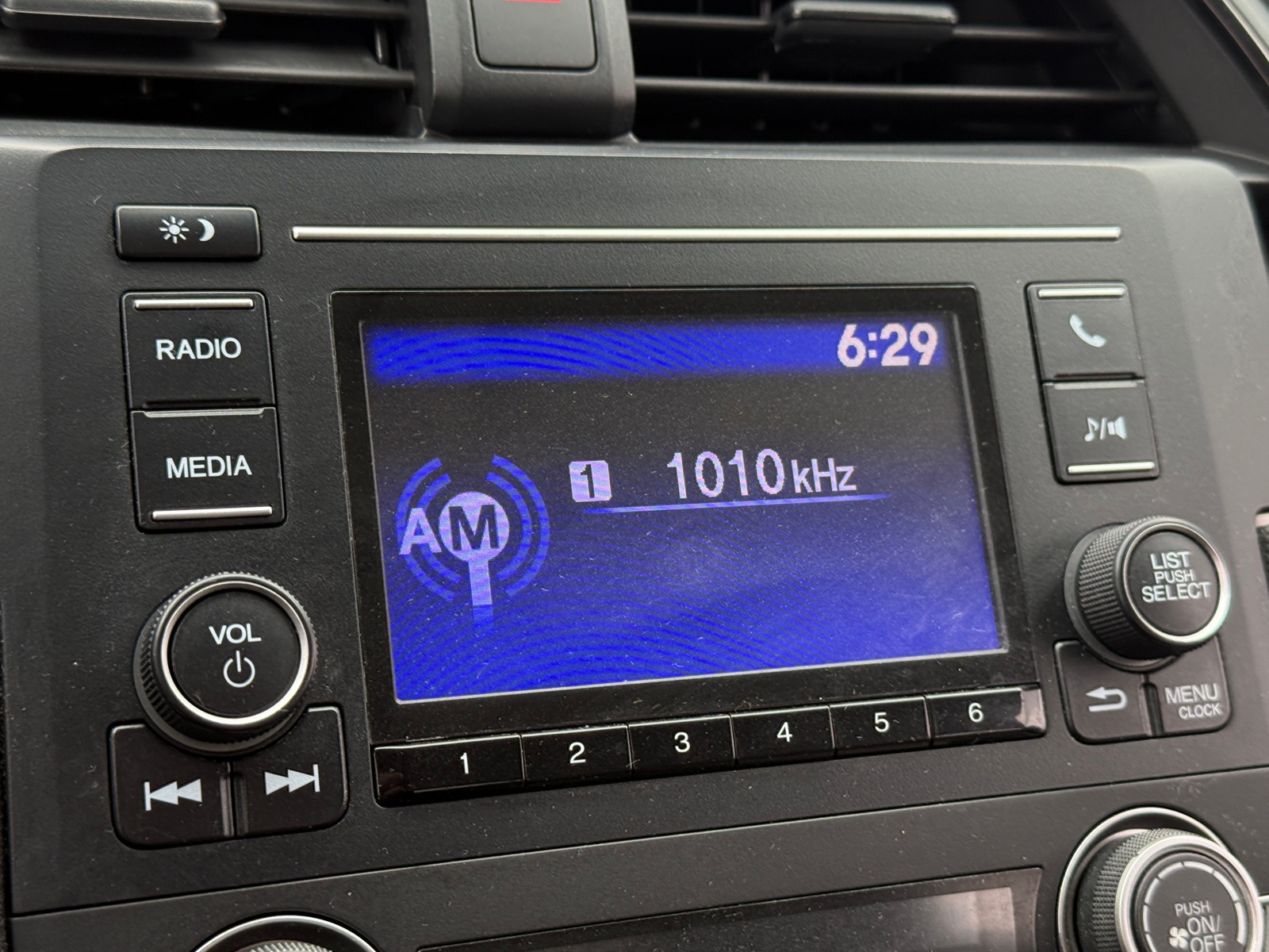 Thumbnail: 2017 Honda Civic - 4