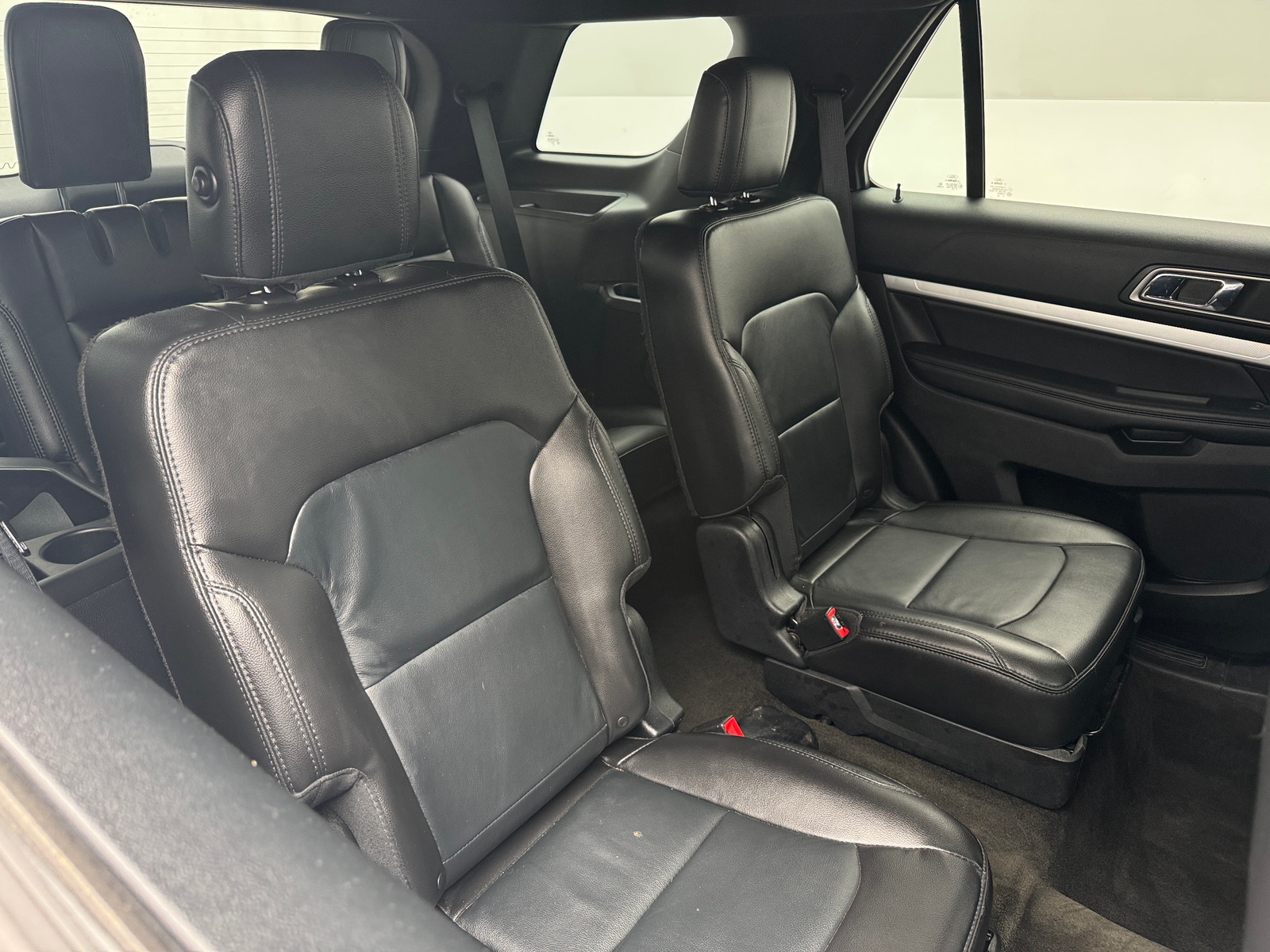 Thumbnail: 2017 Ford Explorer - 5