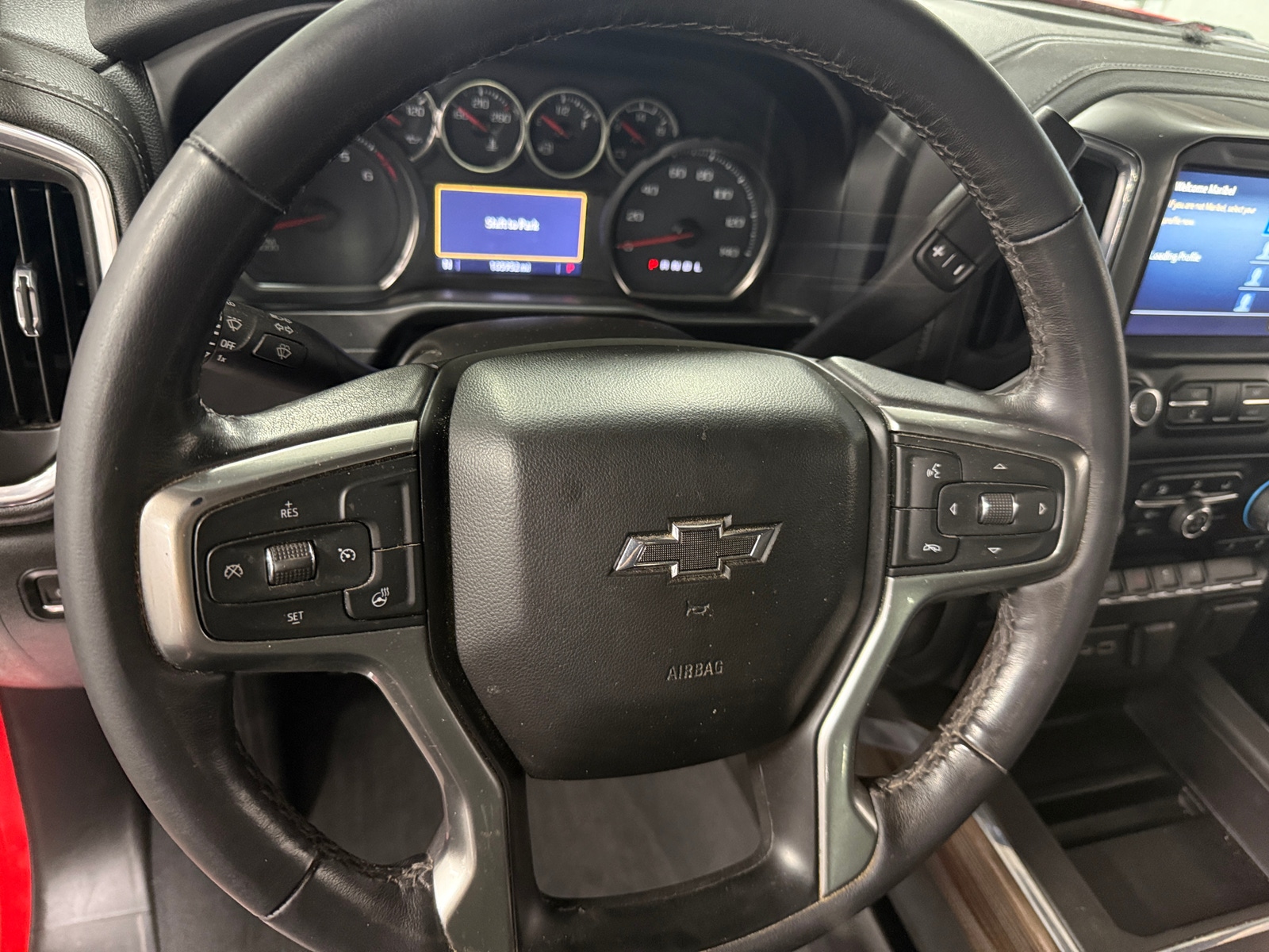 Thumbnail: 2021 Chevrolet Silverado 1500 - 4