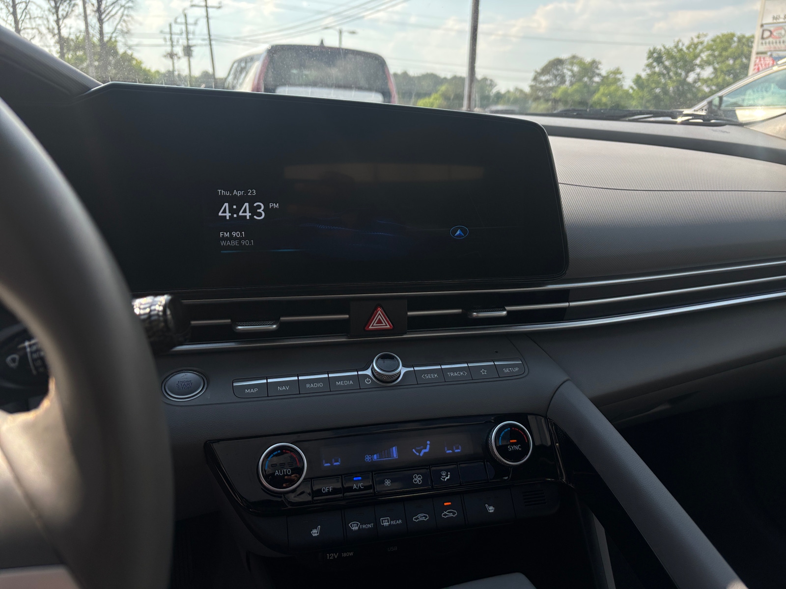 Thumbnail: 2025 Hyundai Elantra - 4