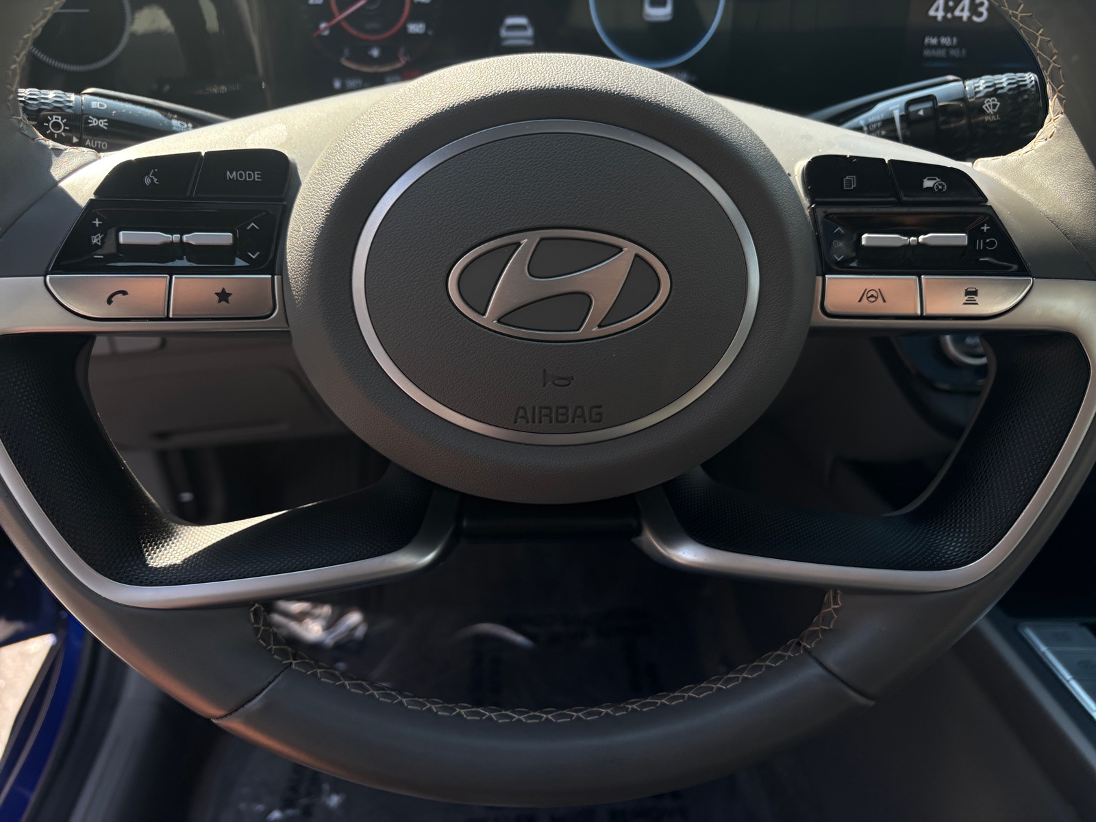 Thumbnail: 2025 Hyundai Elantra - 5