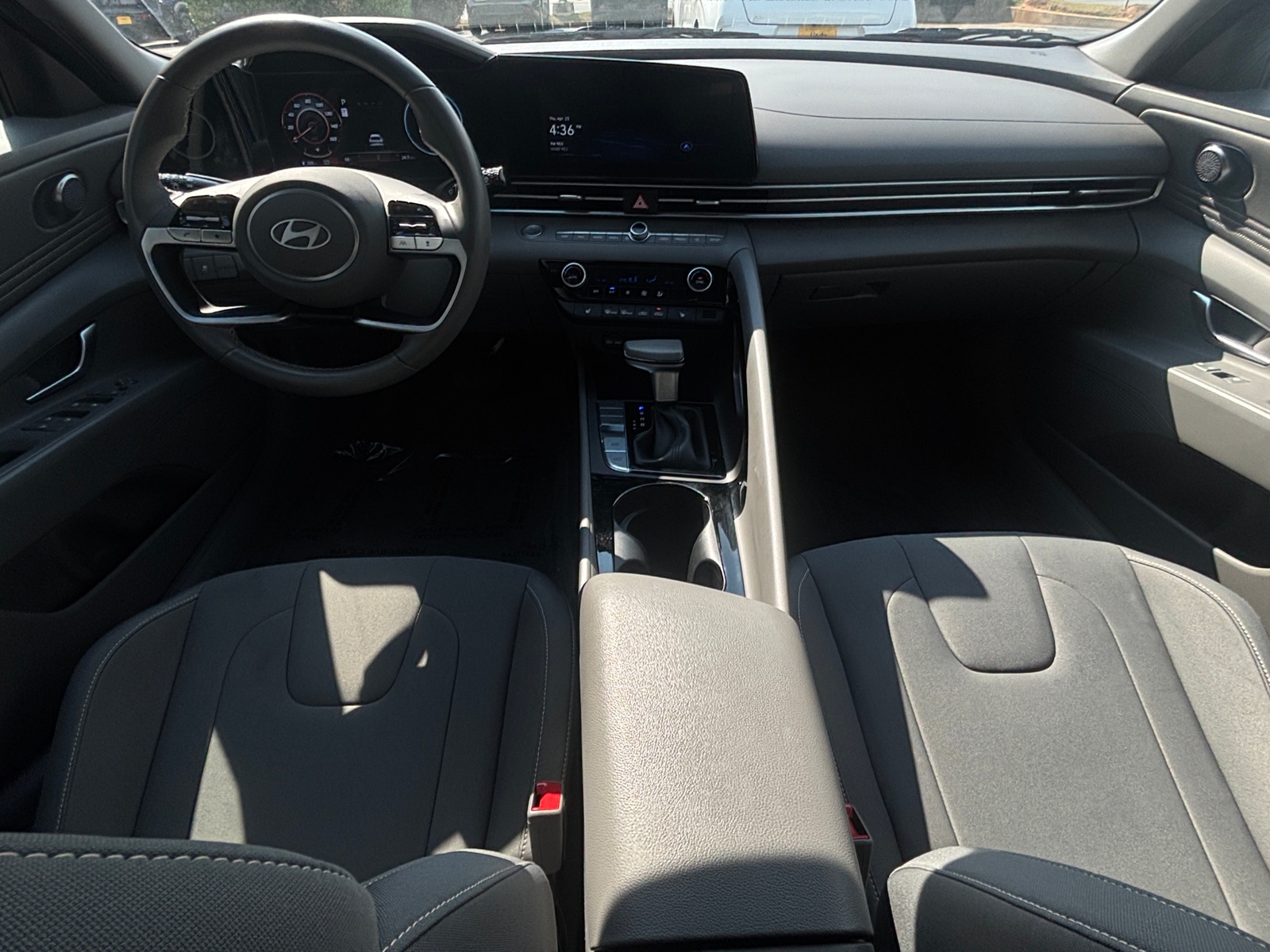 Thumbnail: 2025 Hyundai Elantra - 3