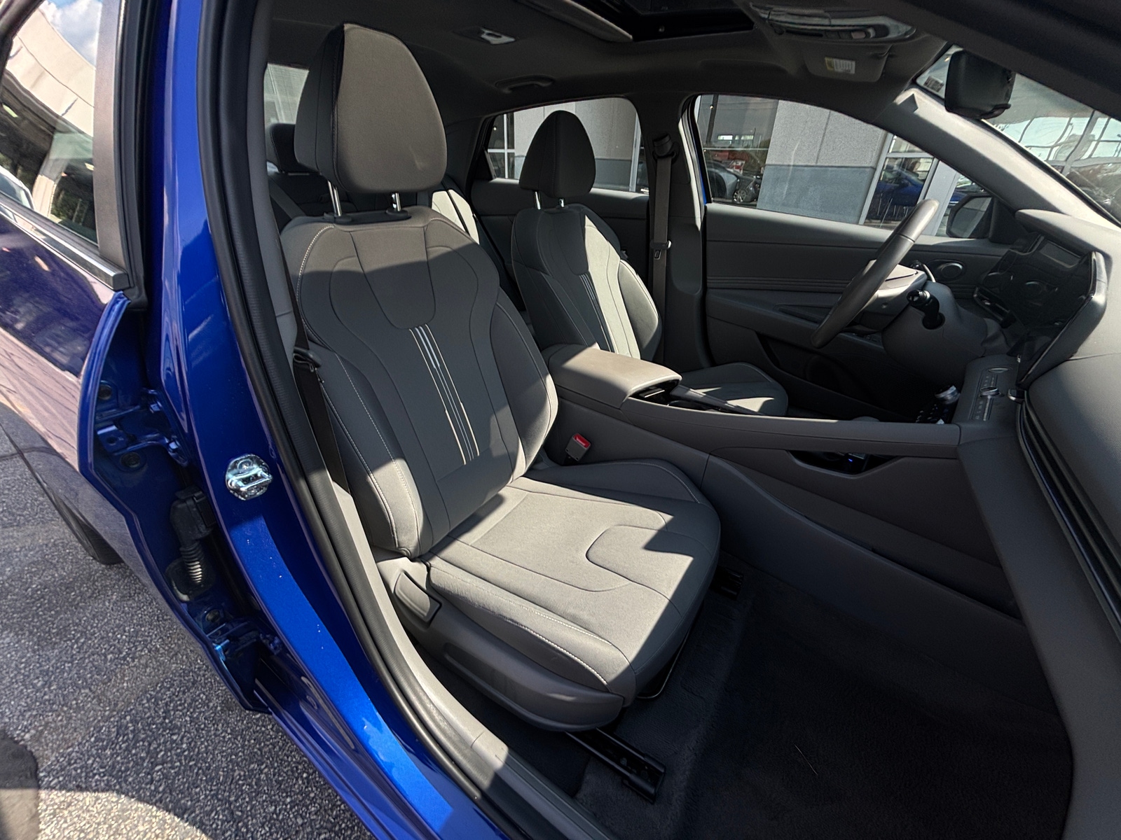 Thumbnail: 2025 Hyundai Elantra - 2