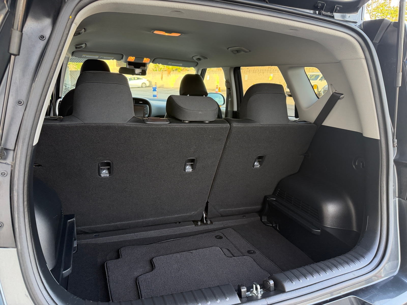 Thumbnail: 2025 Kia Soul - 6