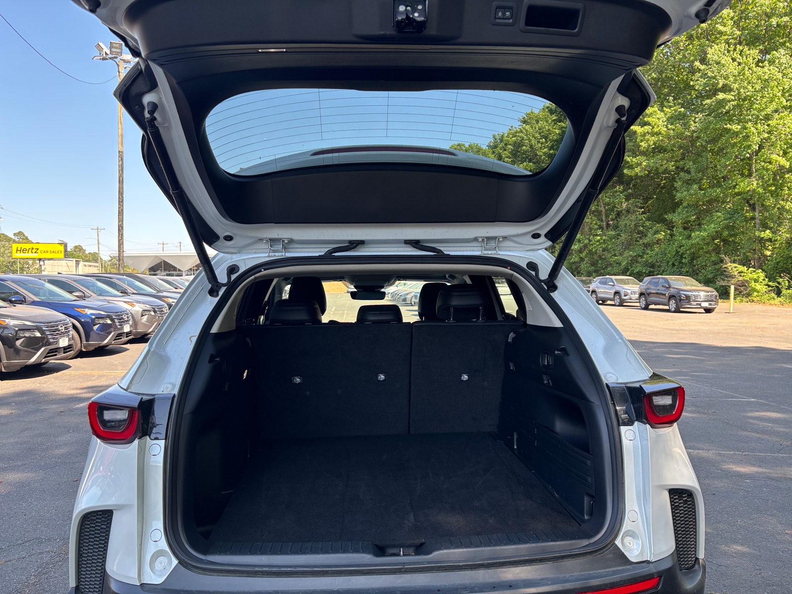 Thumbnail: 2025 Mazda CX-50 - 6