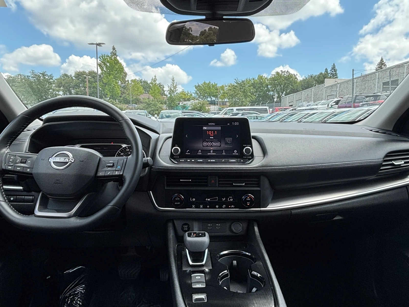 Thumbnail: 2025 Nissan Rogue - 3