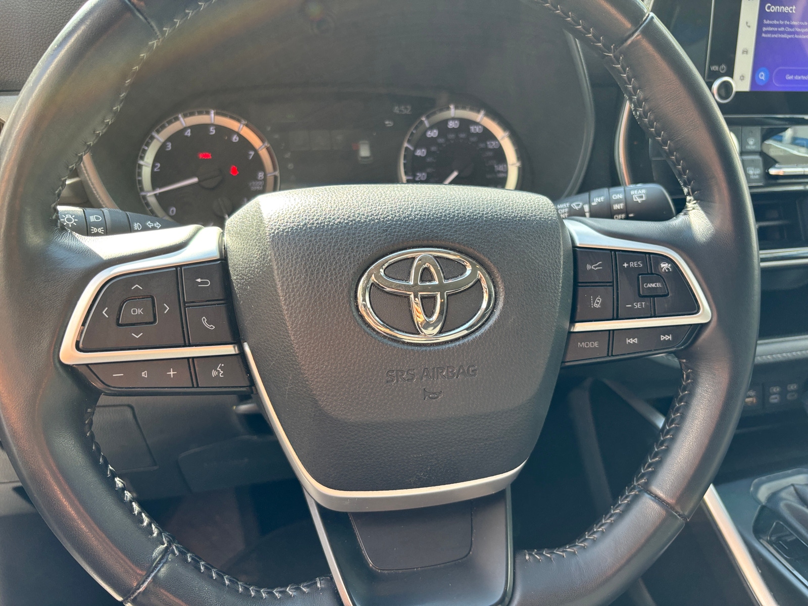 Thumbnail: 2025 Toyota Highlander - 5